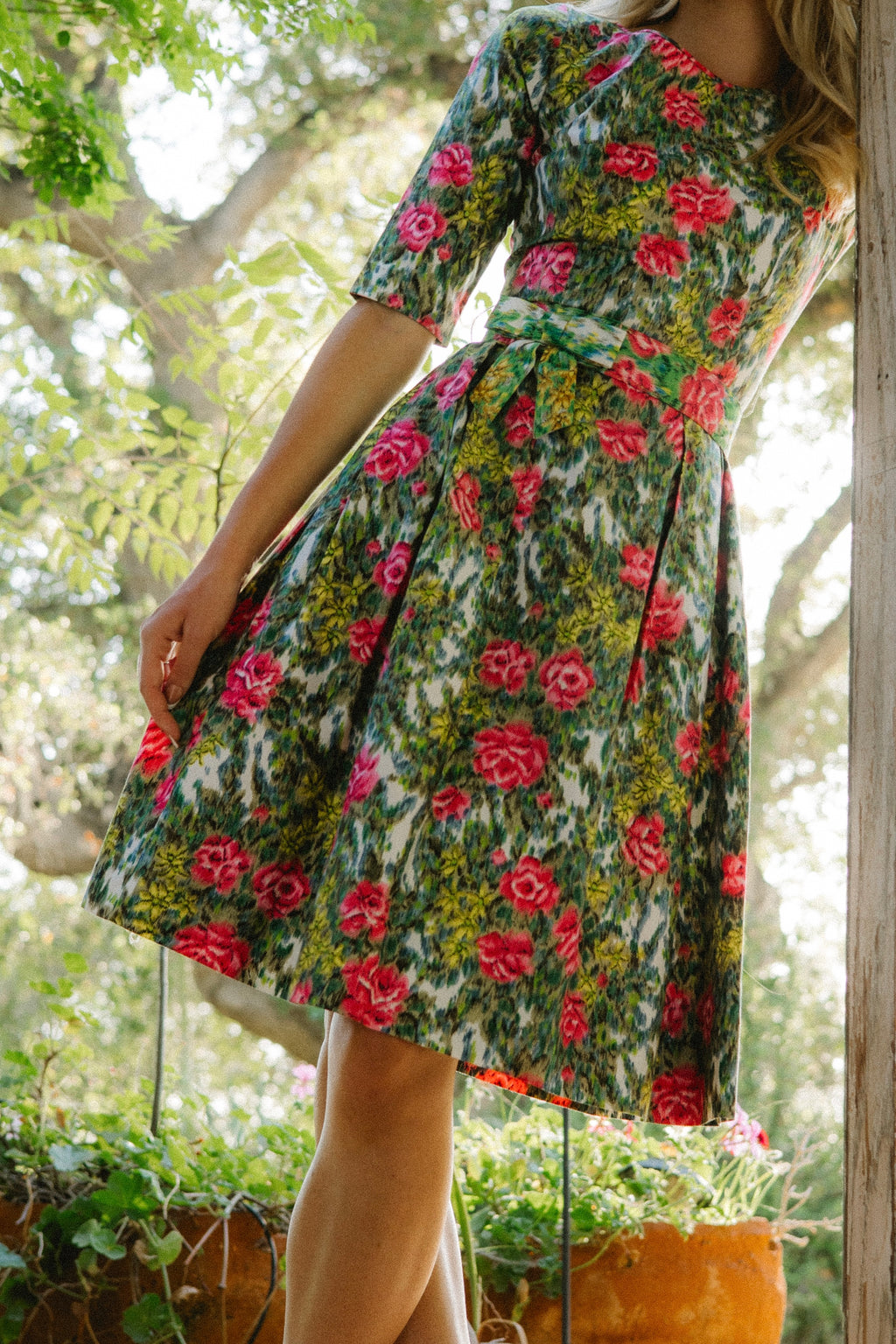 Vintage DONNA - 1950s Painted Rose Day Dress